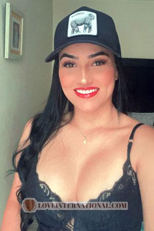 205378 - Leidy Yohanna Alter: 38 - Kolumbien