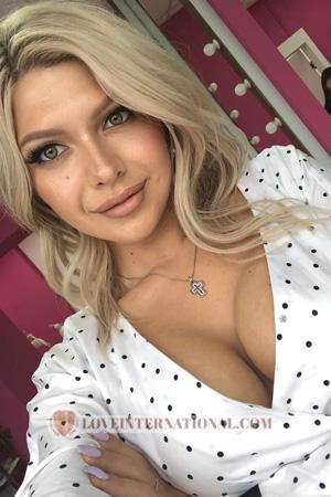 205475 - Ekaterina Alter: 31 - Russland