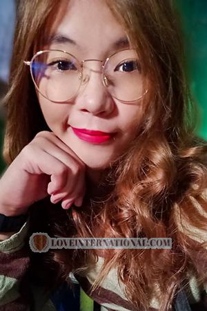 205768 - Shelanie Alter: 31 - Philippinen