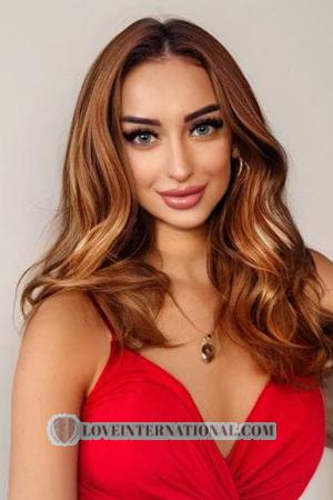 206821 - Alona Alter: 26 - Ukraine