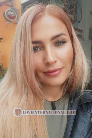 207138 - Elena Alter: 43 - Ukraine