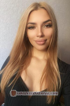 209460 - Karina Alter: 25 - Ukraine