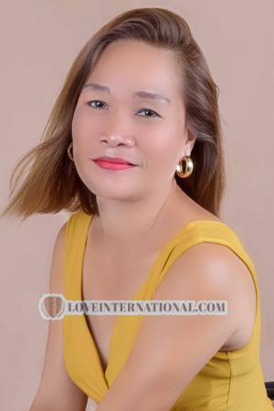 Ladies of Philippinen