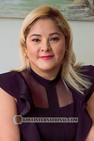 210538 - Alicia Alter: 41 - Peru