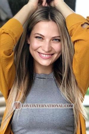 210862 - Ludmila Alter: 25 - Ukraine