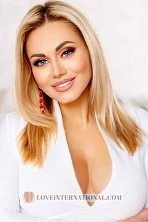 212509 - Yulia Alter: 46 - Ukraine