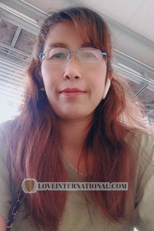 212923 - Chanapha Alter: 48 - Thailand
