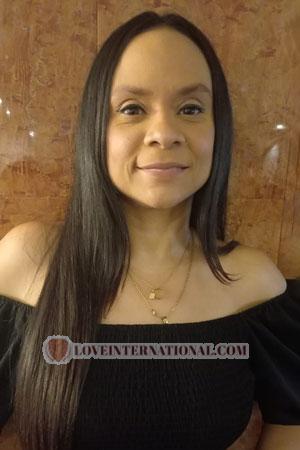 213758 - Paola Alexandra Alter: 44 - Kolumbien
