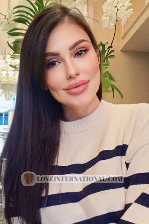 213835 - Karina Alter: 34 - Ukraine