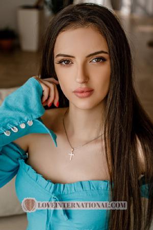 214691 - Nataliya Alter: 32 - Ukraine