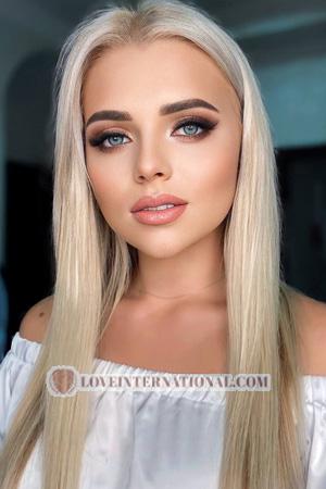 214830 - Anna Alter: 23 - Ukraine