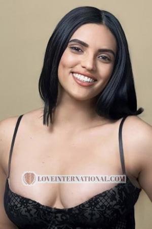 215347 - Elissette Alter: 26 - Dominican Republic