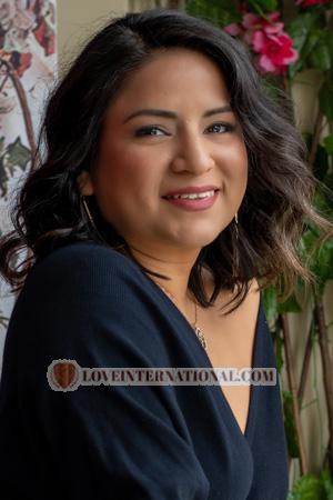 215566 - Josseline Alter: 35 - Peru
