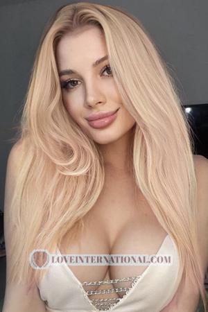 215874 - Liiya Alter: 29 - Ukraine