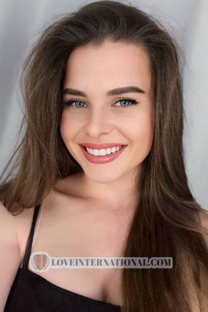 217547 - Liliya Alter: 28 - Ukraine