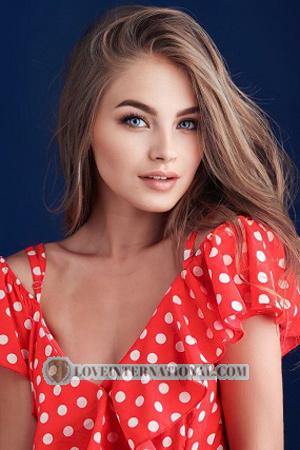 217607 - Angelika Alter: 25 - Ukraine