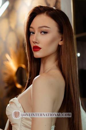 217952 - Karyna Alter: 18 - Ukraine