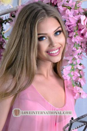 218407 - Anastasia Alter: 28 - Ukraine