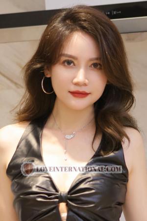 218486 - Peiying Alter: 48 - China