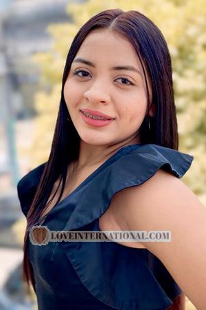 218653 - Camila Alter: 19 - Kolumbien