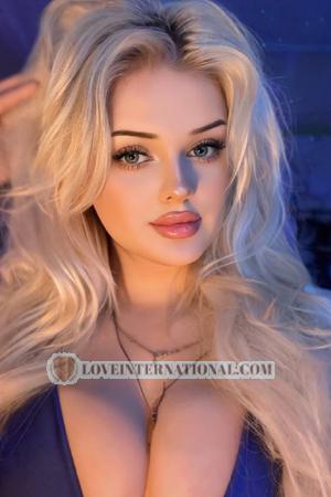 219382 - Oksana Alter: 20 - Ukraine