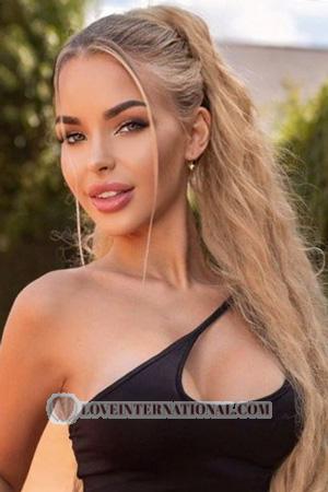 219432 - Evelina Alter: 24 - Ukraine