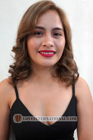 Ladies of Cebu Stadt