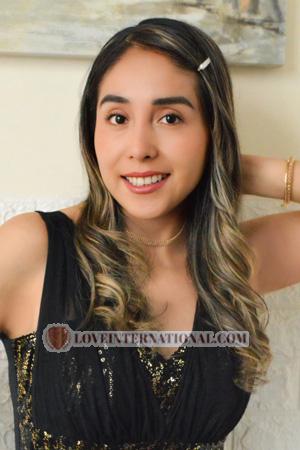 221321 - Diana Alter: 36 - Peru