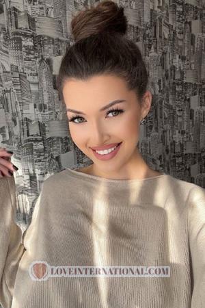 221525 - Tatiana Alter: 25 - Ukraine