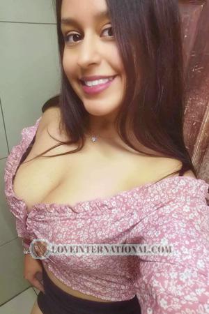 222243 - Andrea Alter: 32 - Costa Rica