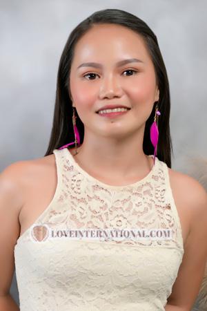 222393 - Crystal Mitch Alter: 21 - Philippinen