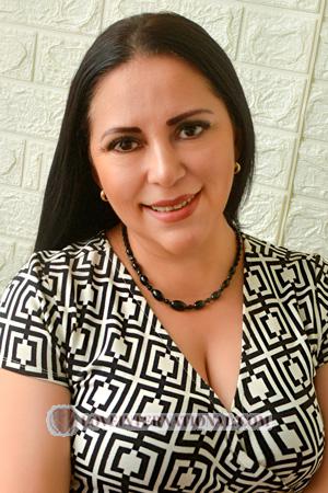 222588 - Karina Alter: 46 - Peru