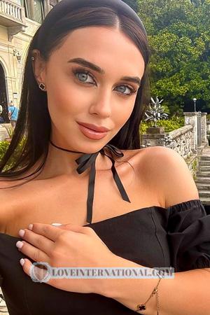 222695 - Adelina Alter: 22 - Moldawien