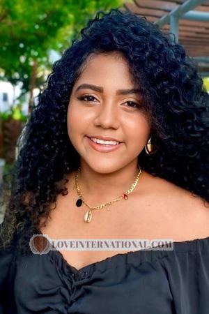 222782 - Keyla Alter: 24 - Kolumbien