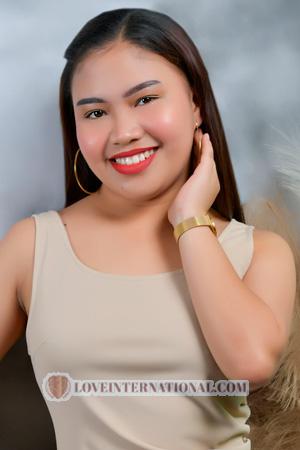 222900 - Ma. Christel Alter: 20 - Philippinen