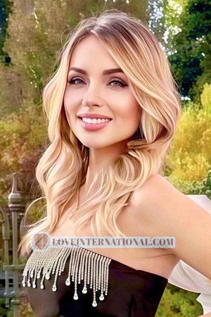 223359 - Lyudmyla Alter: 34 - Ukraine