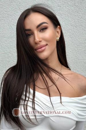 223364 - Julia Alter: 29 - Ukraine