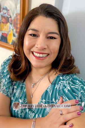 223423 - Mirna Alter: 49 - USA