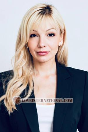 223511 - Elena Alter: 52 - Russia