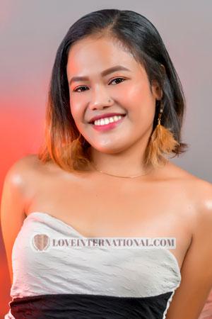 223739 - Bernadeth Alter: 21 - Philippinen