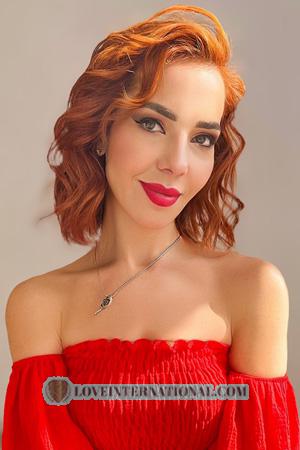 224056 - Iryna Alter: 40 - Ukraine