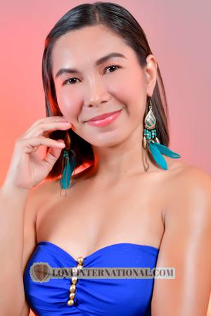 Ladies of Cebu Stadt