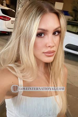 224560 - Anna Alter: 23 - Ukraine
