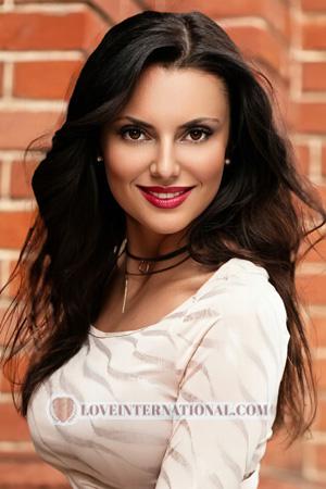 224868 - Anna Alter: 43 - Ukraine