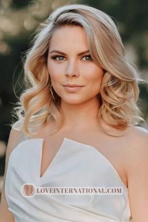 224869 - Kristina Alter: 44 - Ukraine