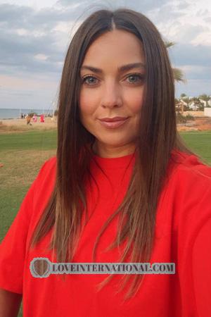 225180 - Marina Alter: 38 - Ukraine