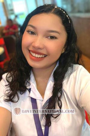 Ladies of Philippinen