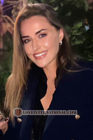 225406 - Yuliia Alter: 34 - Ukraine