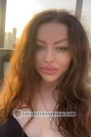 225415 - Iryna Alter: 42 - Ukraine