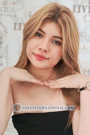 225421 - Leidy Alter: 30 - Kolumbien